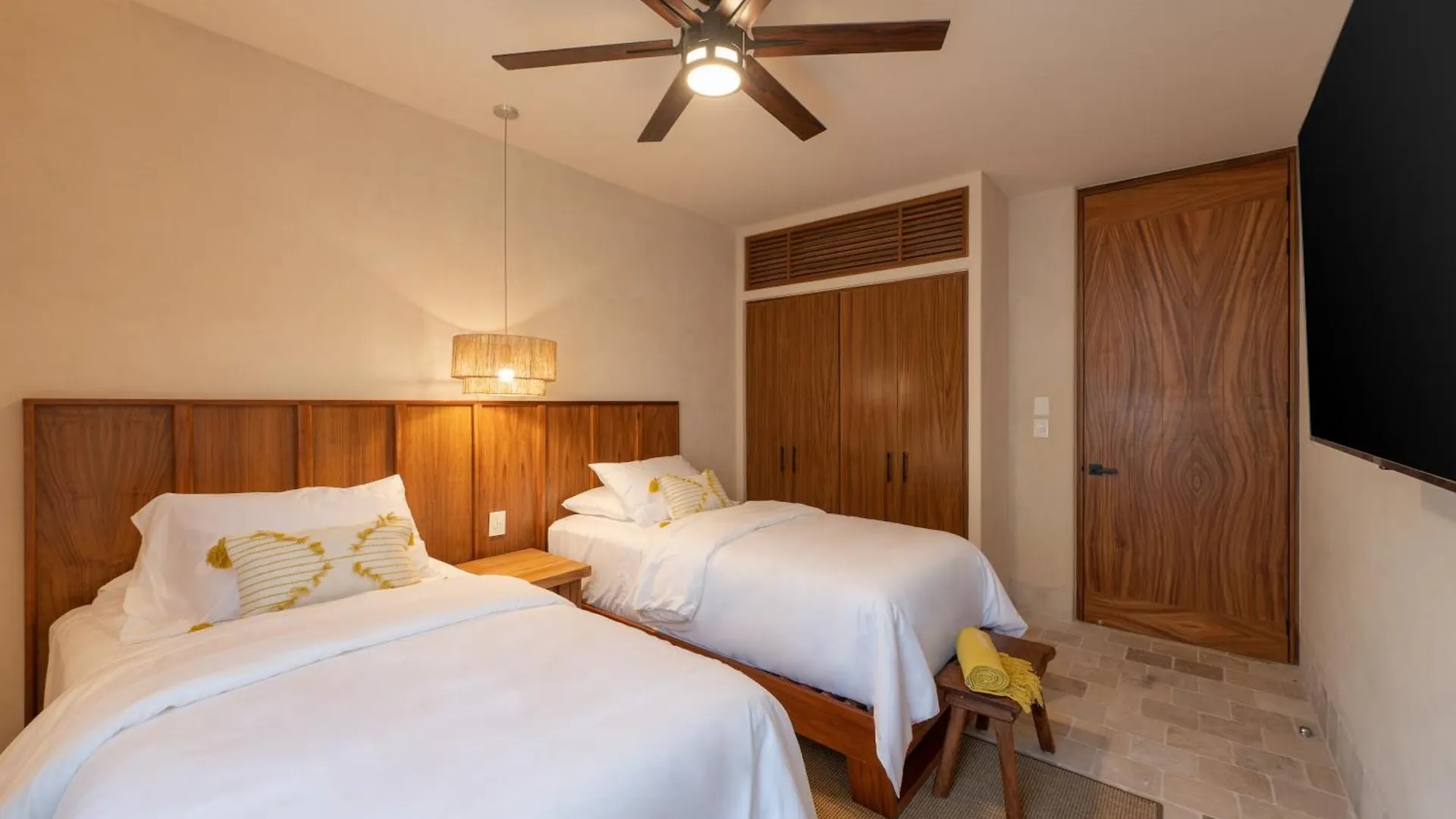 Apartment 4Br Amazing Condo With Private Pool In Tulum By Solmar Rentals Mexiko