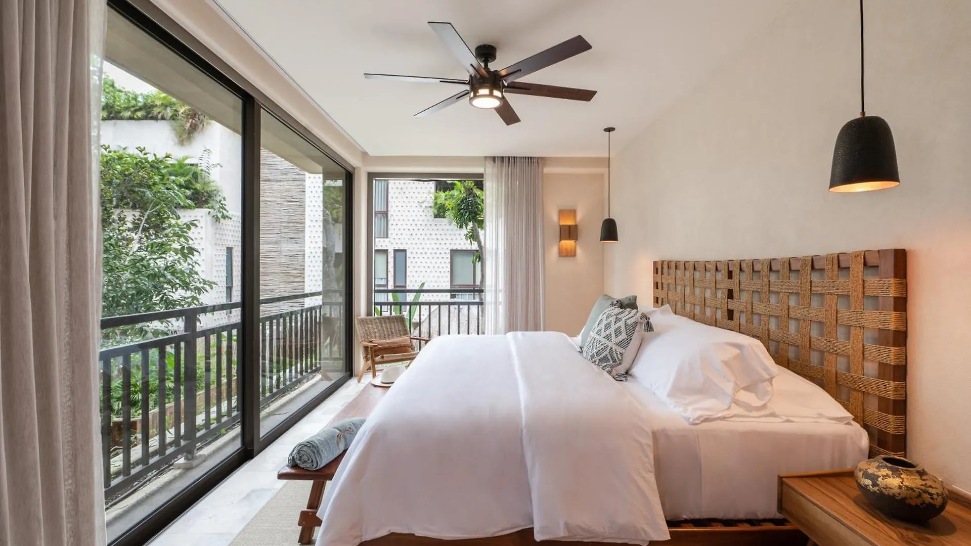4Br Amazing Condo With Private Pool In Tulum By Solmar Rentals