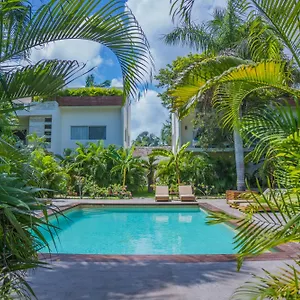 Xscapetulum Szálloda